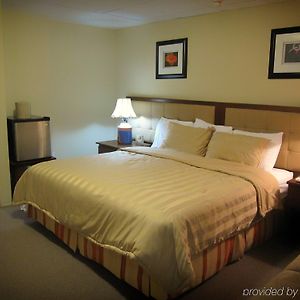 S.J. Suites Hotel